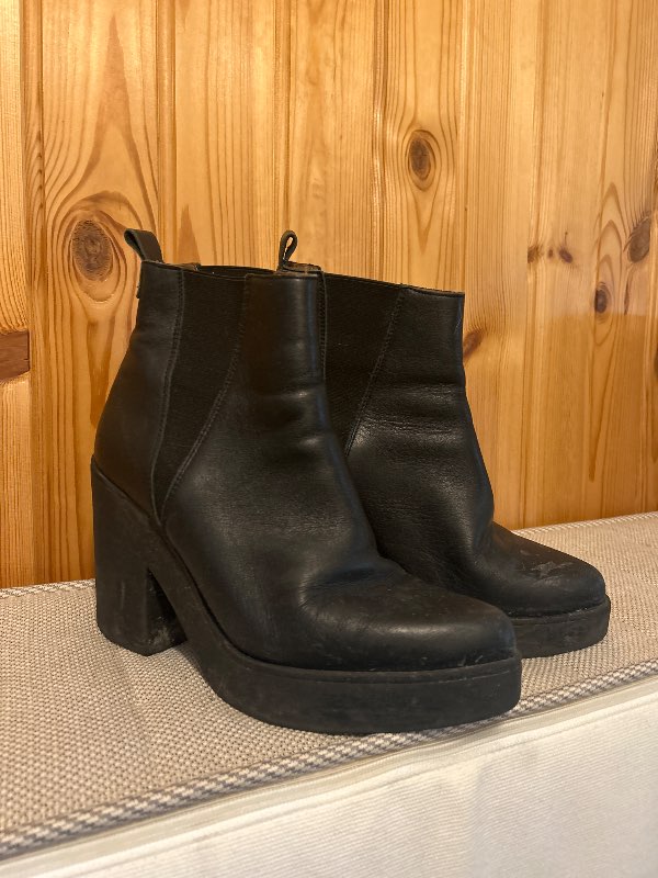Svartar boots