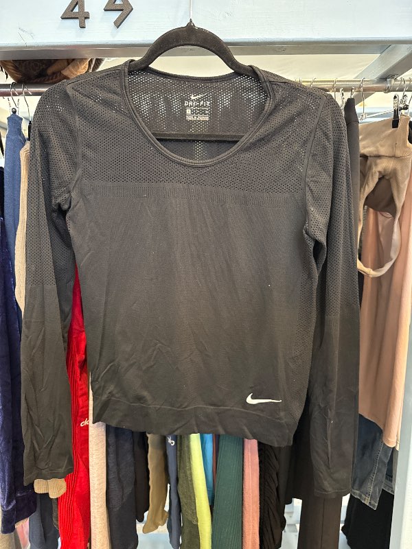 Nike sports shirt