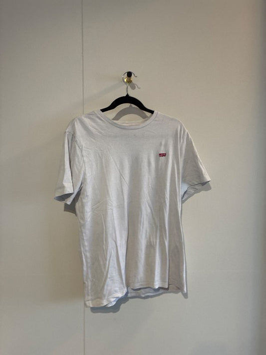 Levi’s bolur