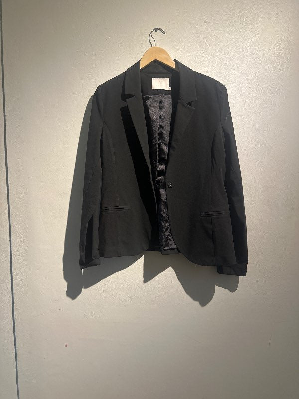 svartur blazer