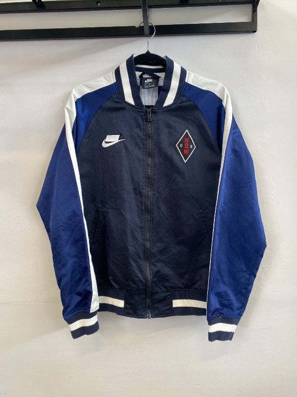 Nike NWSW VV