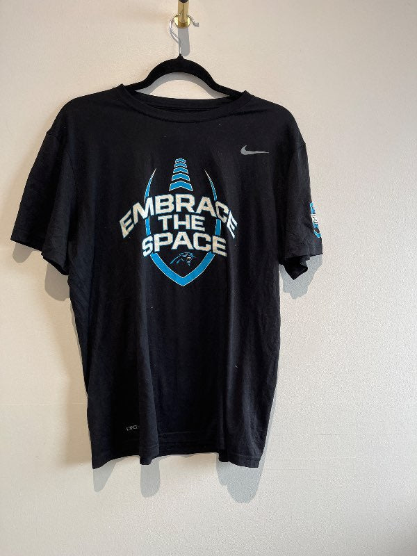 Nike stuttermabolur