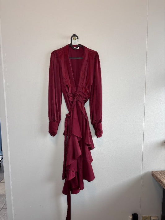 Rauður silki kjóll