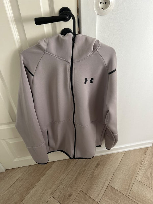 Under Armour peysa grá