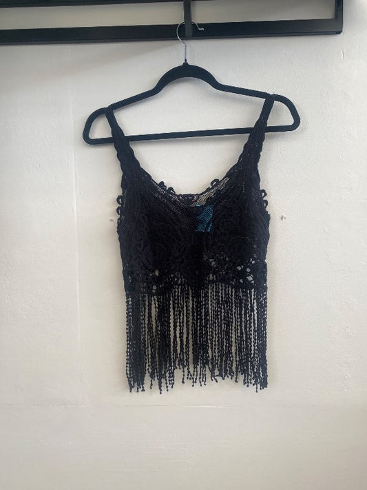 Svartur knit toppur