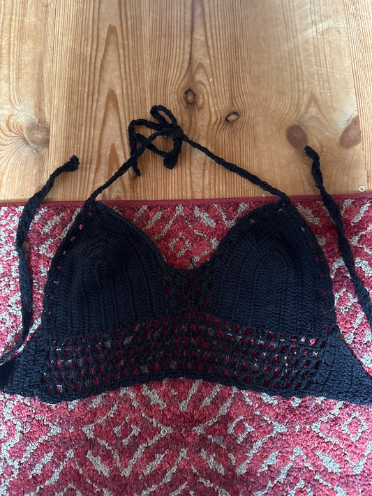 Black knitted bra