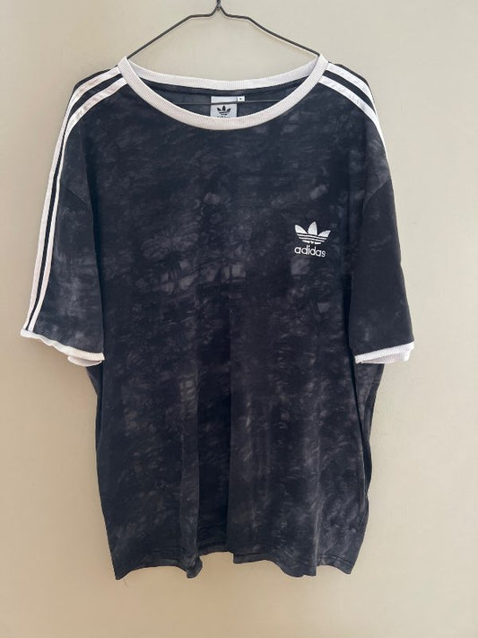 Adidas bolur svartur