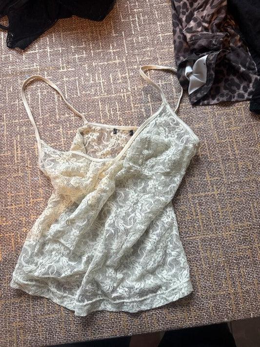 Lace bolur