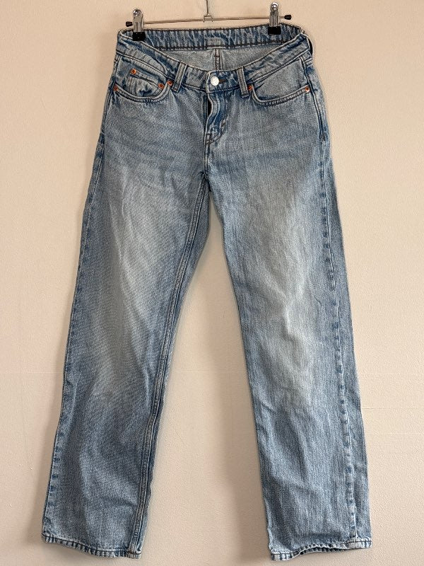 Weekday jeans