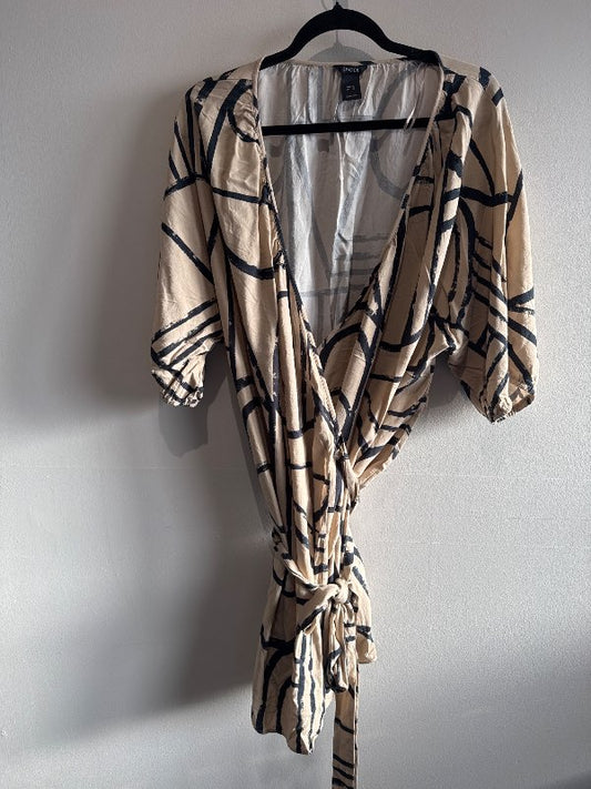 Lindex wrap around blússa