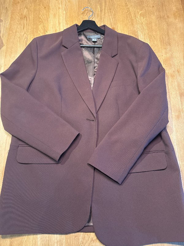 Brúnn blazer