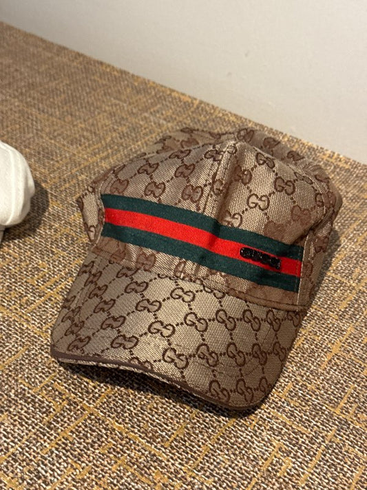 Fake Gucci derhúfa