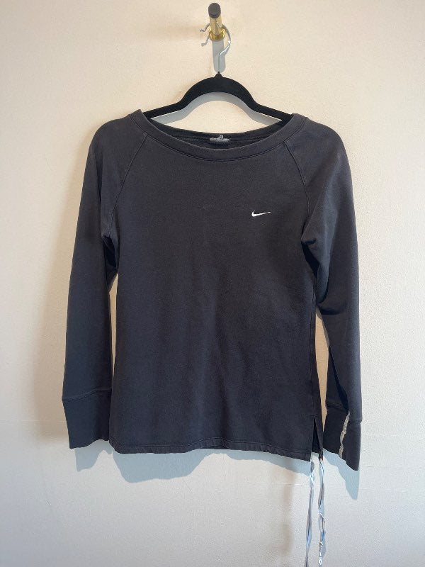 Nike peysa svört