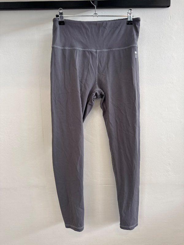 M fitness grár leggings