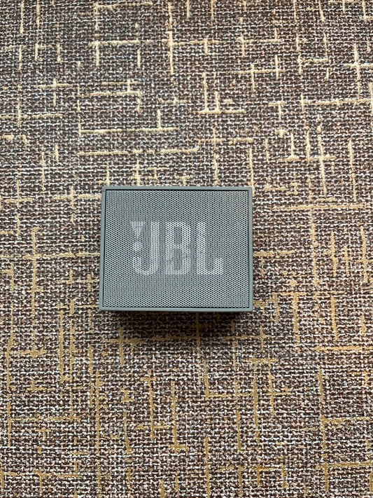 JBL hátalari