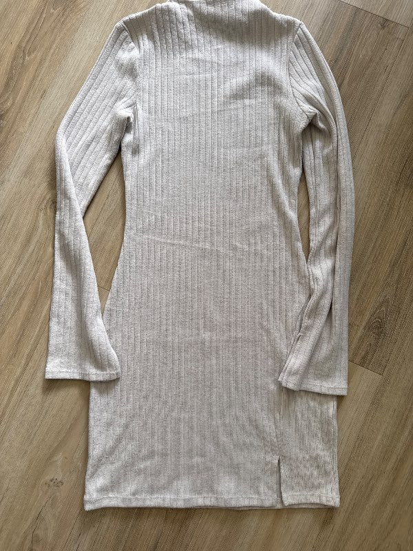 Long sleeve dress