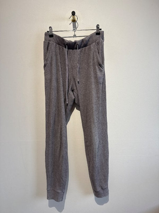 Alo jogging pants