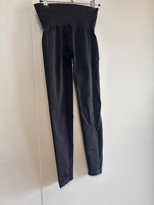 Nvgtn svartar leggings