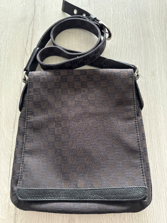 Veskið Sisley brúnt