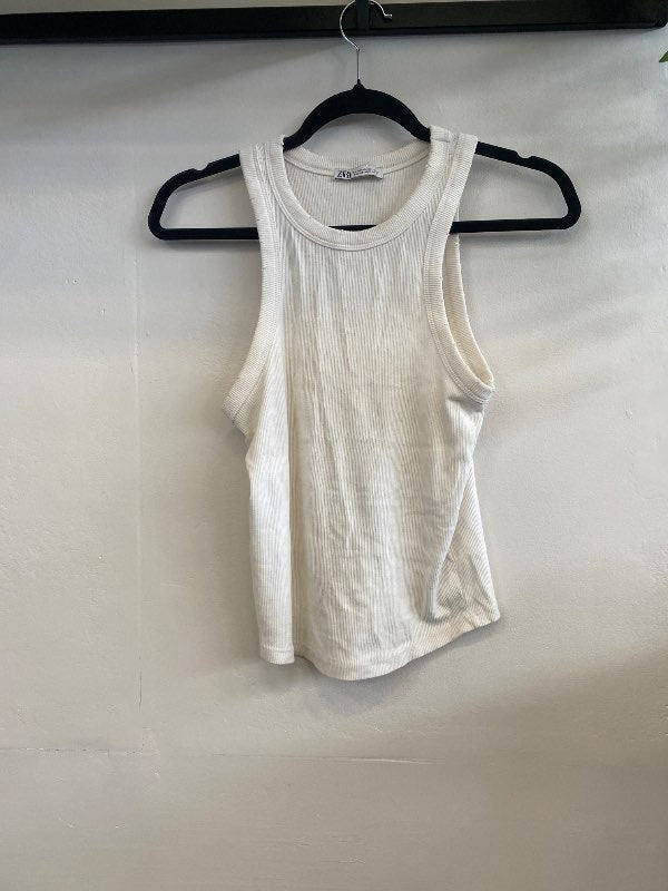 Zara toppur