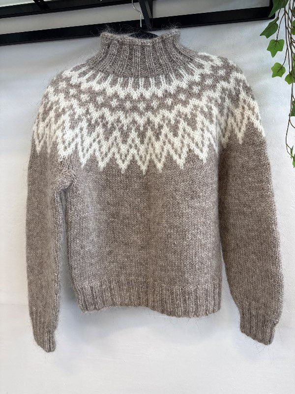 New wool Lopapeysa beige