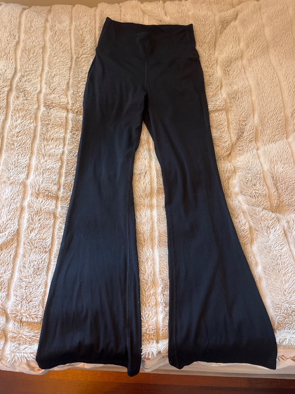 Metta flare leggings