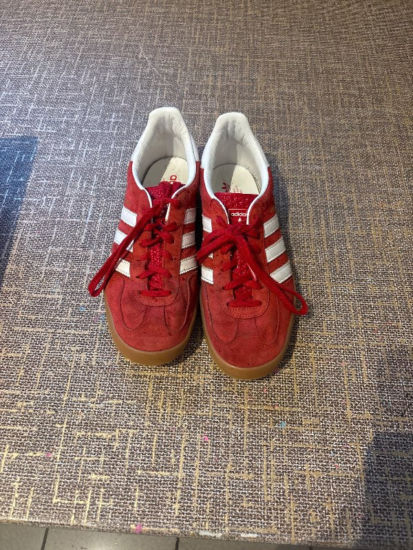 Rauðir Adidas Samaba