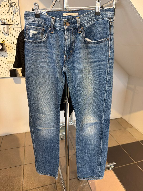 Levis middy straight