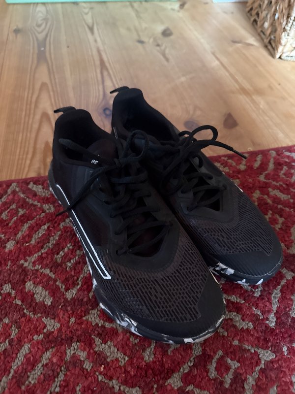 Puma shoes 39