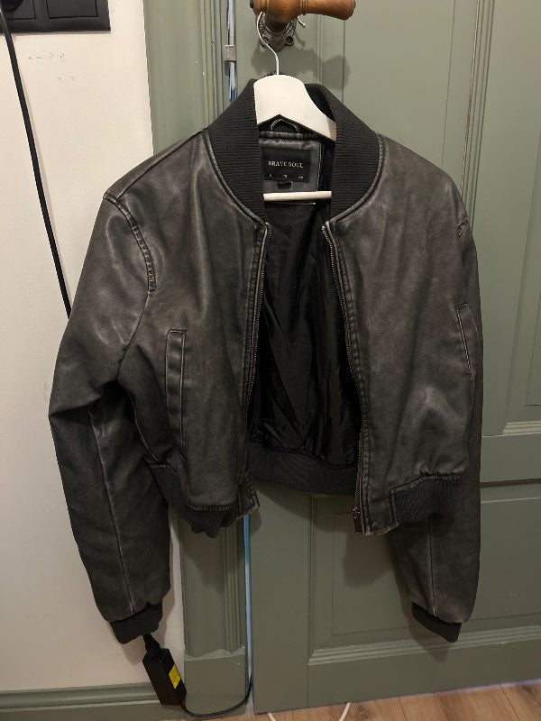 Bohoo bomber