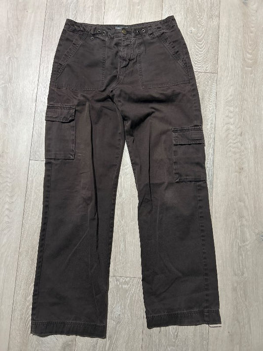 thrifted cargo buxur brúnar