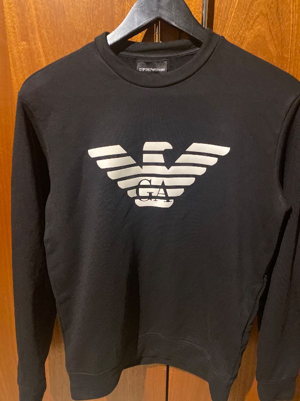 Empario Armani peysa