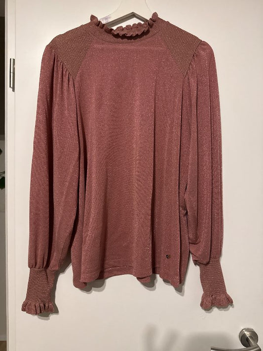 Mos Mosh shirt