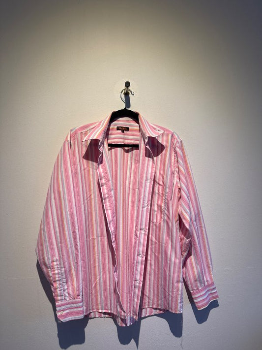 Pink shirt