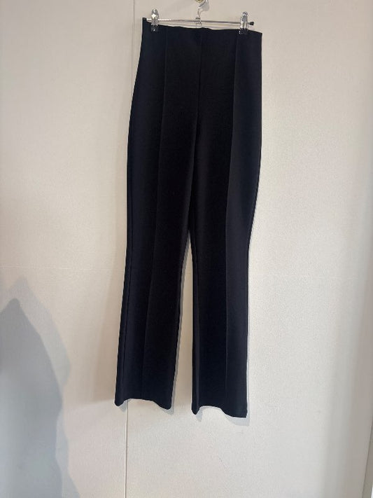 GT Útvíðar með klauf svartar buxur