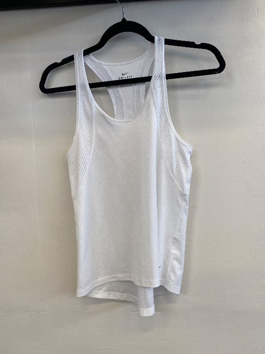 Nike toppur