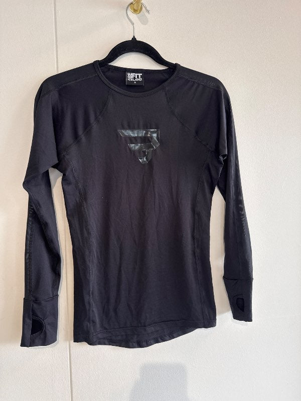 Befit Iceland svartur bolur