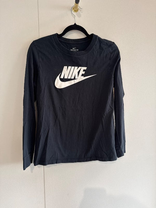 Nike svartur bolur