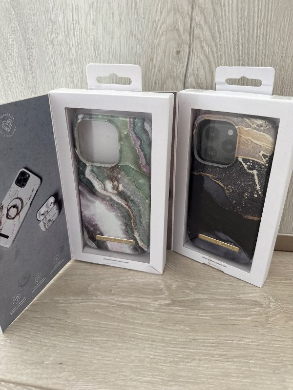 iPhone 14 pro case used