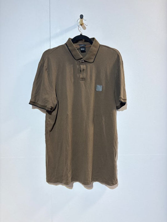 Boss polobolur brúnn