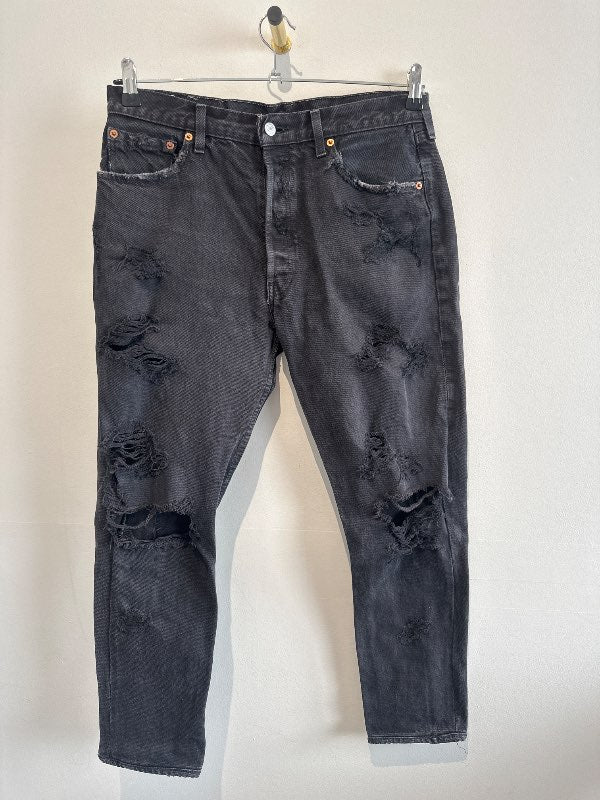 Levis buxur