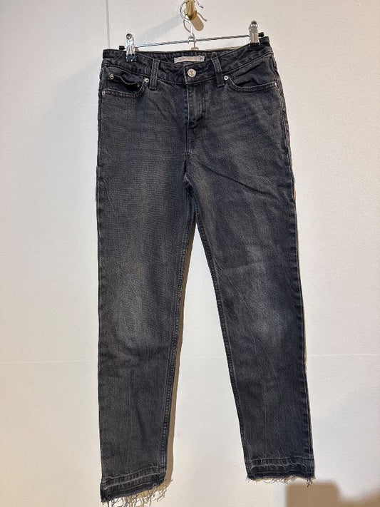 Levis low pitch straight buxur