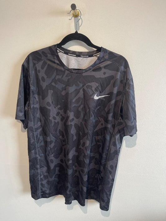 Nike running bolur