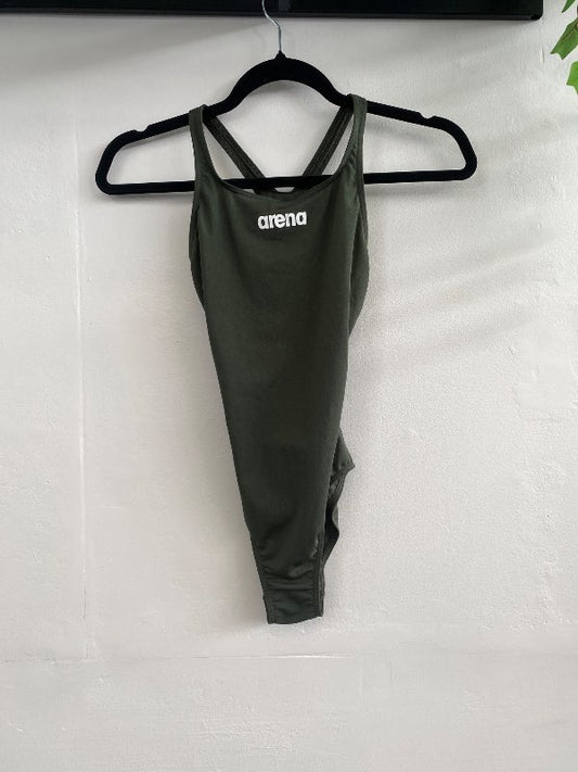 Arena sundföt