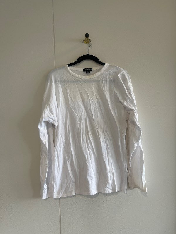 hvítur oversized langermab