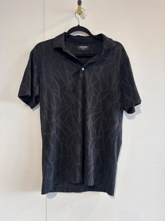 Golf man’s shirt