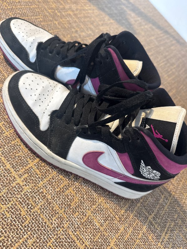Nike air