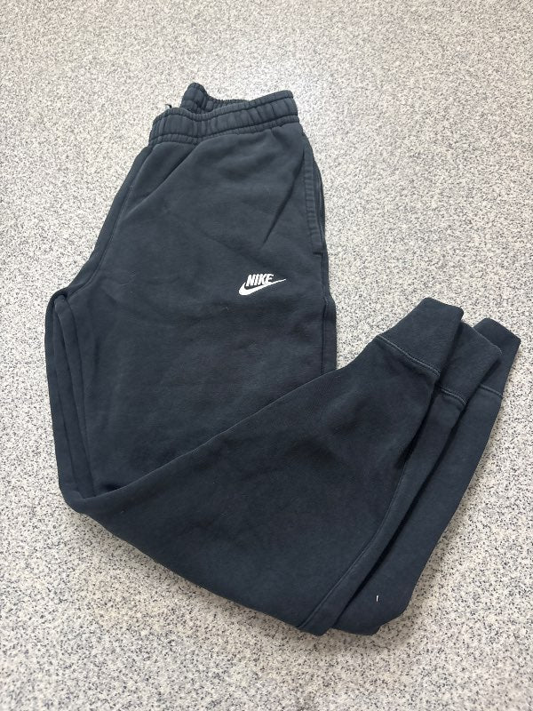 Nike svartar buxur