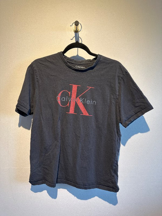 Calvin Klein T-shirt