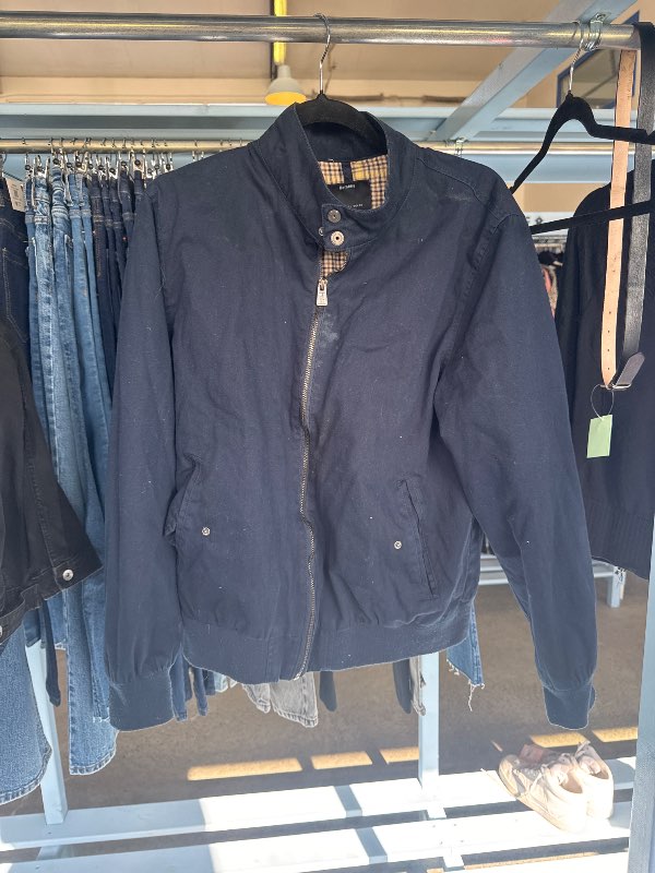 Bershka bomber